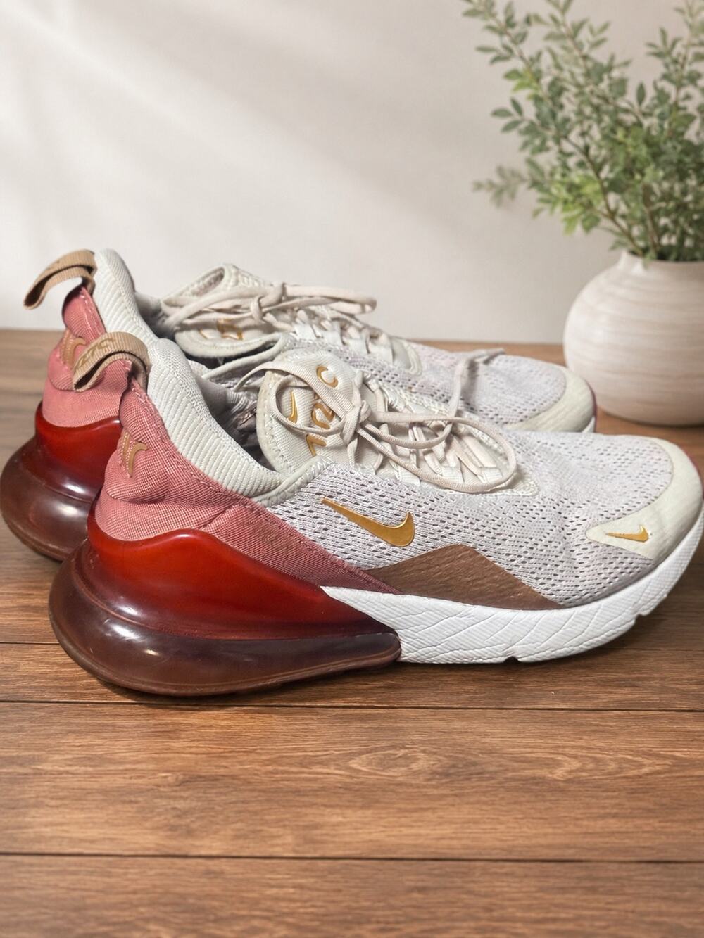 Nike Air Max 270 Women's Running Shoes White Pink Gold Size 7.5